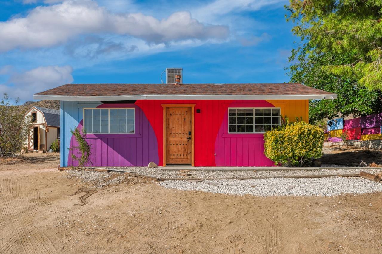 @ Marbella Lane - Rainbow House Glampers Paradise Joshua Tree Exterior photo